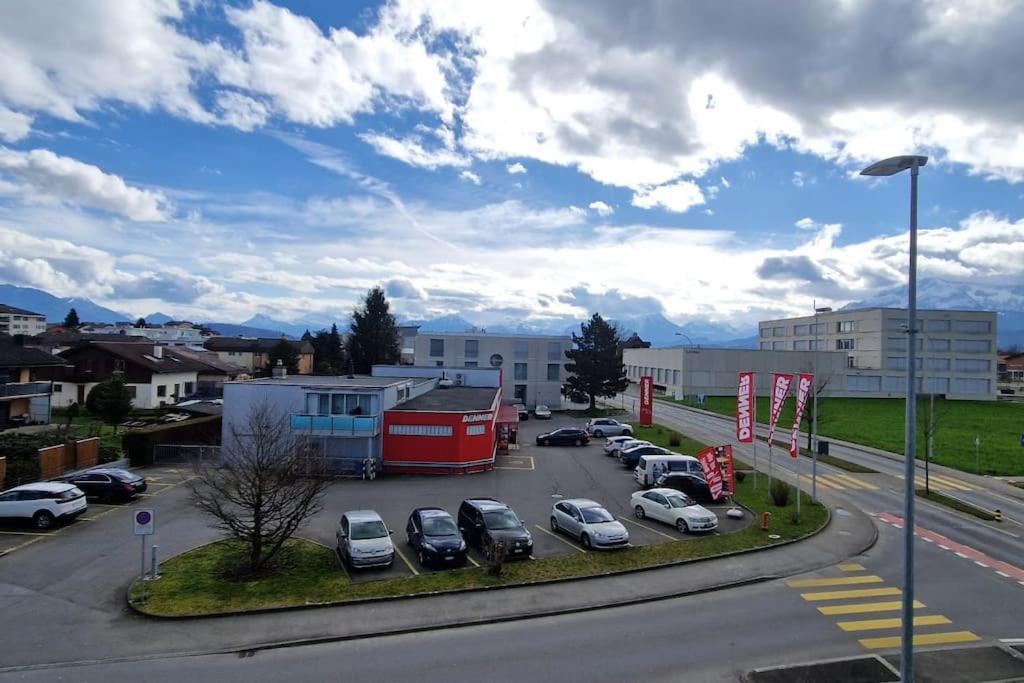 Visionary Hospitality Rothenburg, Lucerne - Premium Apartments With Free Parking, Washer, Kitchen, Terrace, 15' City Zewnętrze zdjęcie